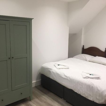 Hadleigh Hotel Eastbourne Bagian luar foto