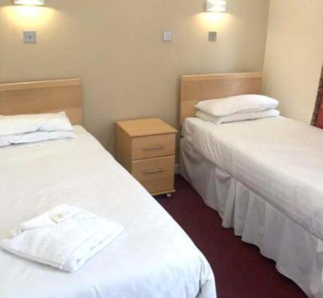 Hadleigh Hotel Eastbourne Bagian luar foto